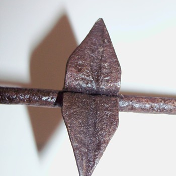 Single Line Barbed Wire - Tools and Hardware
