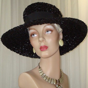 Wonderful Wide Brim Black Woven Straw Hat With B&W Ribbon
