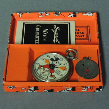 1930S ENGLISH POCKET WATCHES - Wristwatches