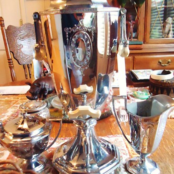 Coffee! with cream and sugar! 1924 Art Deco Electric Percolator, like new! works perfect!! - Kitchen