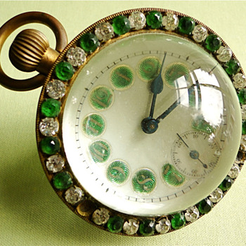 Crystal globe table clock - Clocks