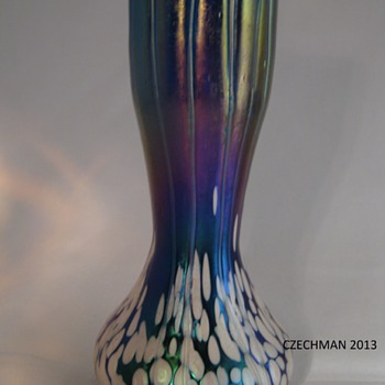 KRALIK IRIDESCENT COBALT BLUE THREADED ART GLASS VASE WITH WHITE SPATTER  - Art Glass