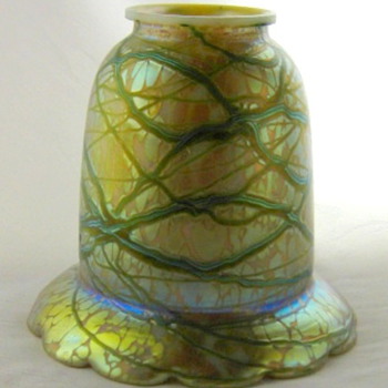 Lamp Shade Green Veined - Art Glass