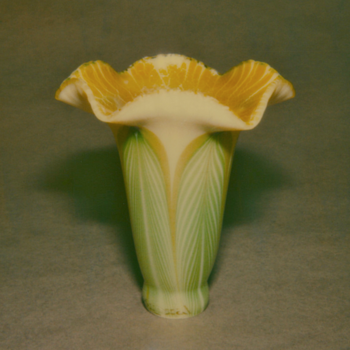 QUEZAL ART GLASS LILY SHADE - Art Glass
