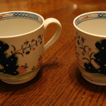 Hand painted cups - Asian