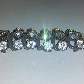 Unknown Metal Bar with large sparkly crystal stones and eyelets