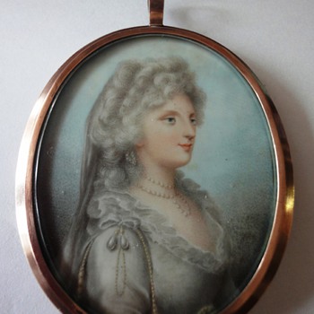 Silver gilt ladies portret pendant