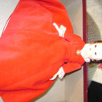 Madame Alexander Dolls, Info PLEASE..I am clueless...Thanks