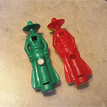 Sam The ROOTIN TOOTIN Cowboy plastic whistles