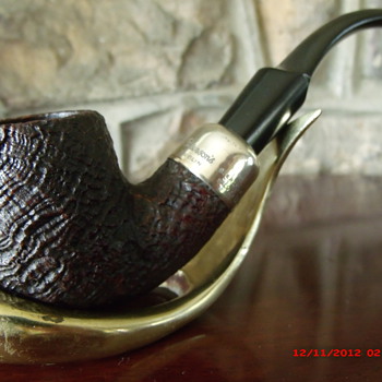 A very nice unused Peterson's 307 Pipe made in Dublin, Ireland 