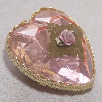 Plastic heart - Art Nouveau