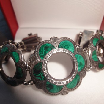 Pepple jewelry; Sterling silver Malachite bracelet