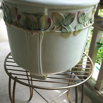 Large Weller Pottery Jardiniere - Pottery