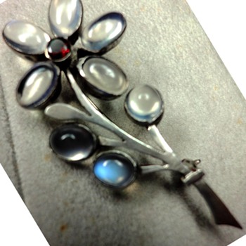 Art Deco Sterling Silver Moonstone Flower brooch with Garnet
