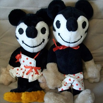 1920's-30's Vintage Mickie & Minnie Stuffed Toys