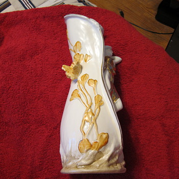 ROYAL DUX BOHEMIA ART NOUVEAU VASE - Art Pottery