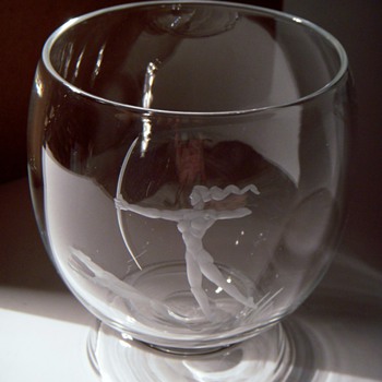Steuben Glass with Engraved Huntress Diana~5"high  x 4 1/4" dia - Art Glass