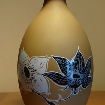 SUSIE COOPER FOR WEDGWOOD-ENGLAND - Art Pottery