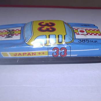 PRESSED TIN CAR - Model Cars