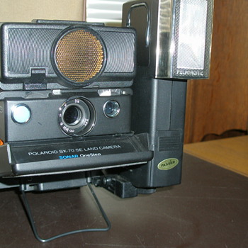 Polaroid SX-70 SE Land Camera With Flash Attachment