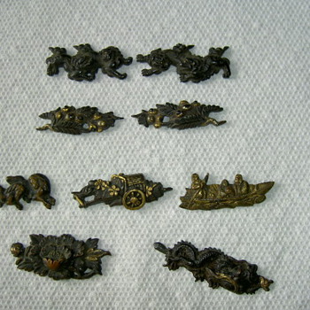 Small brass? oriental figures - Asian