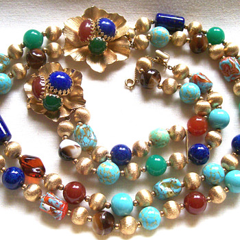 Vintage Napier Art Glass Bracelet and Necklace w/fancy Clasp. - Costume Jewelry
