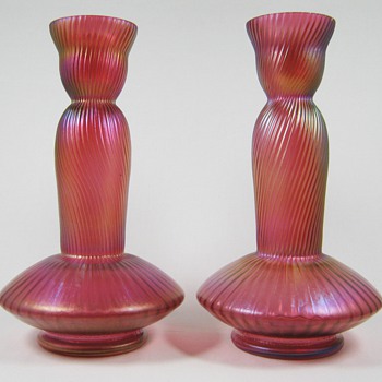 Pair of Kralik or Rindskopf Cranberry iridescent glass vases ca. 1900 - Art Glass