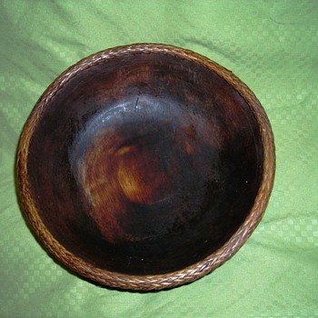 Interesting wooden bowl - Kitchen