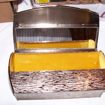 All metal purse