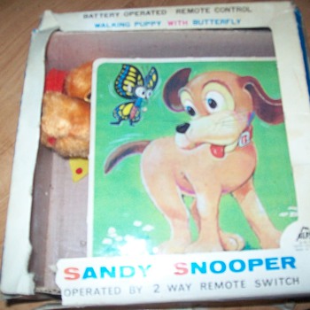 Sandy Snooper Puppy - Toys
