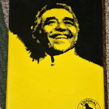 El Amor en los Tiempos del Colera by Gabriel Garcia Marquez - First Edition