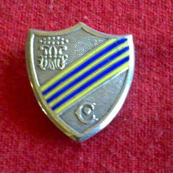 HALLMARKED ENGLISH BADGE - Sterling Silver