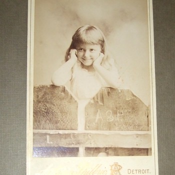 Photo studio advertising cabinet card