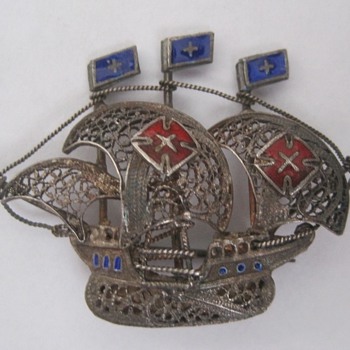 Ship brooch