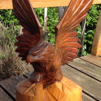 Carved eagle - Animals