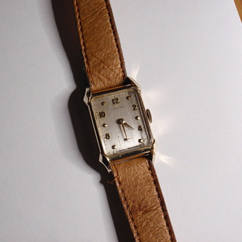1948.5 Hamilton Milton 14K - Wristwatches
