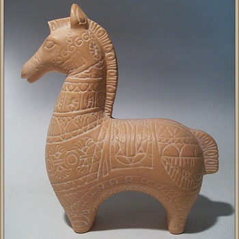 Ceramic Horse (....In the style of Bitossi... ) - Art Pottery