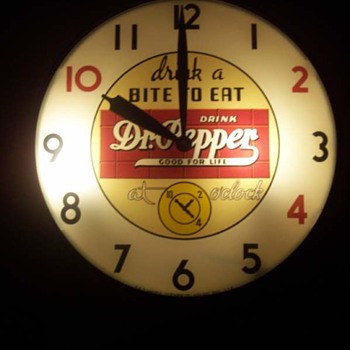 Dr. Pepper 10-2-4 clock