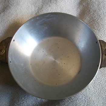 Found this bowl in my Grandpas Barn it has been there at least 50 + years for sure - Kitchen