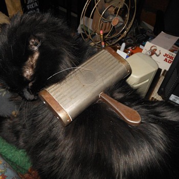 Vintage Crumb Sweeper
