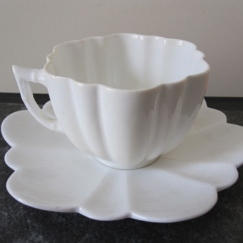 Beautiful Foley China flower cup & saucer