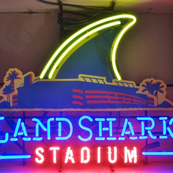 LANDSHARK LAGER - LANDSHARK STADIUM neon sign - Breweriana