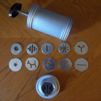 Aluminum Cookie Press - Kitchen