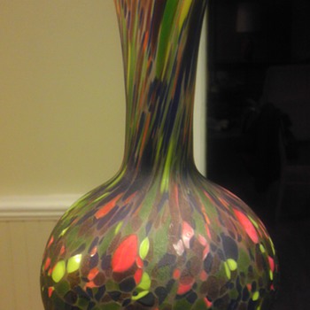 Spatter glass vase - Art Glass