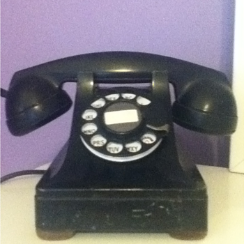 Western Electric 302 Telephone - Telephones