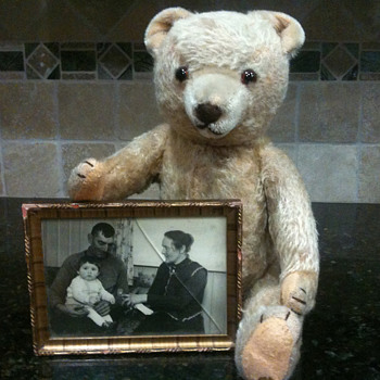 Mom's Bear from 1930's - Dolls