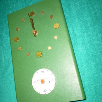 Atomic Age Clock