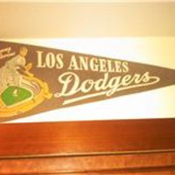Vintage Chavez Ravine Los Angeles Dodgers Baseball Flag Pennant - Baseball