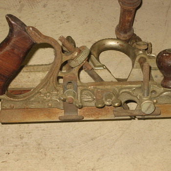 This is a Stanley No. 45 plane.