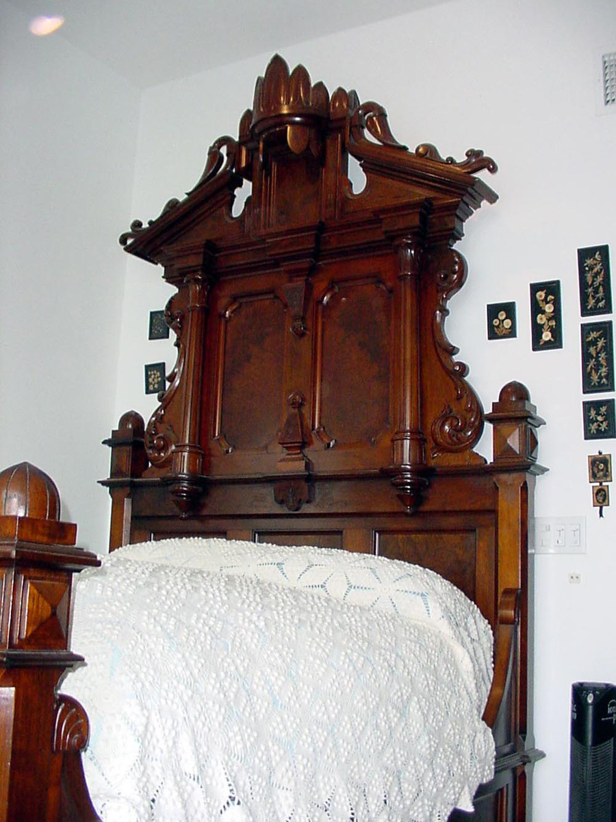 1880 39 S Thomas Brooks Renaissance Revival 10 39 Bedroom Suite